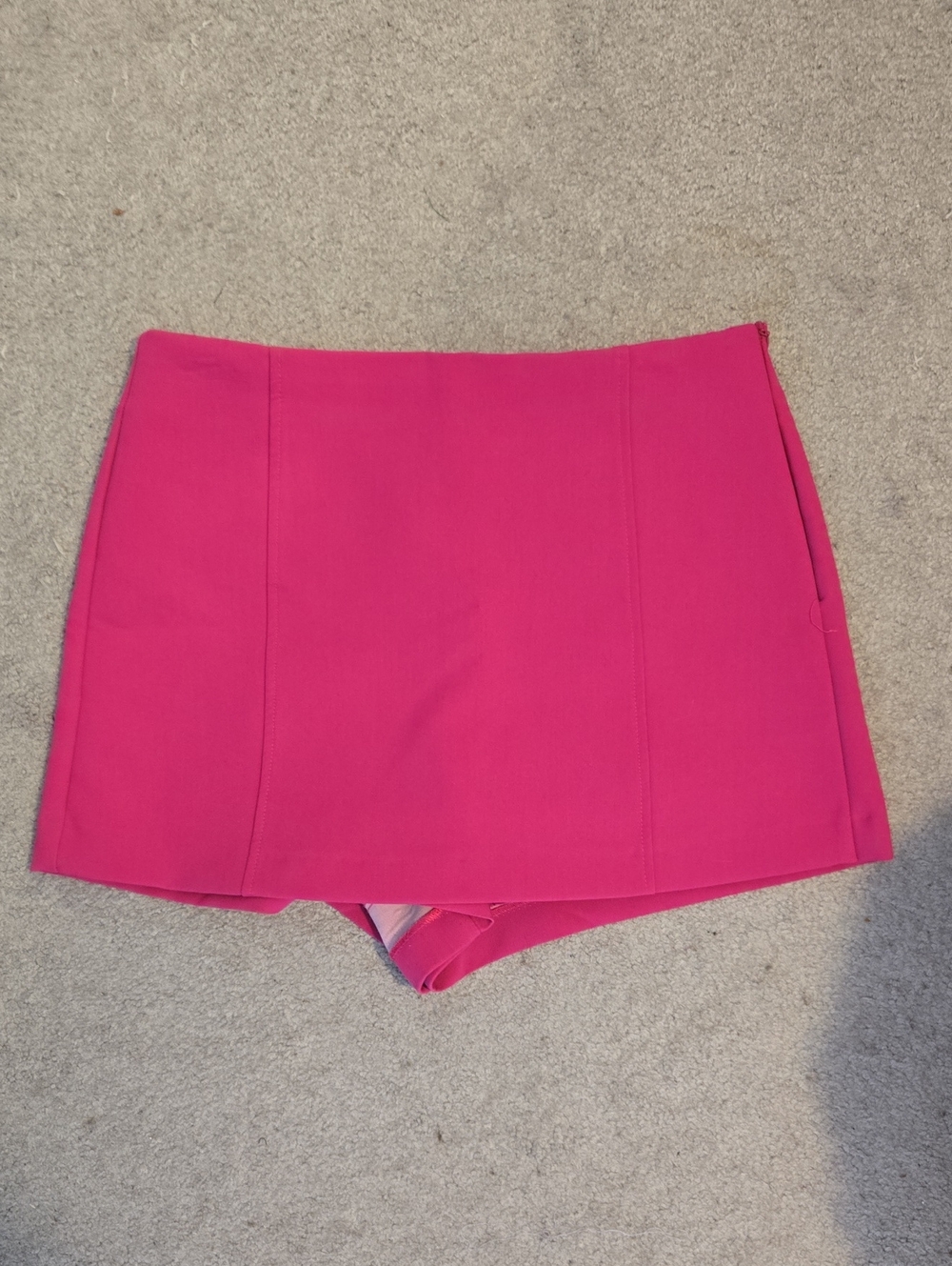 Zara Fuscia Mini Skort